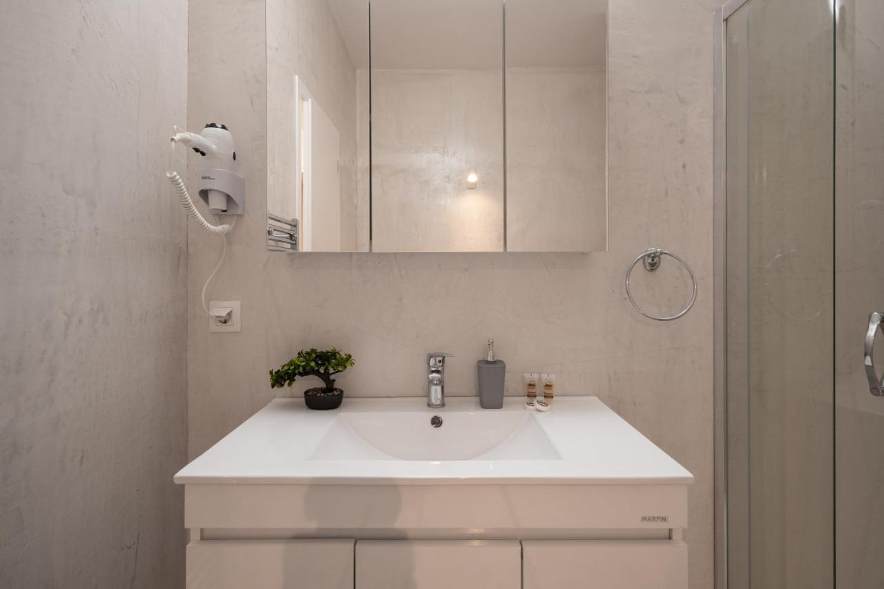 Exclusive Apartment In The Heart Of Athens Atenas Exterior foto